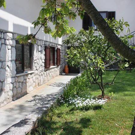 By The Sea Njivice, Krk - 5311 *